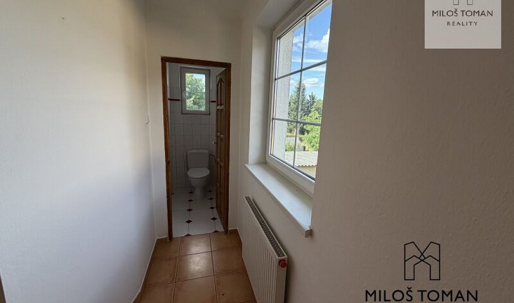 Prodej domu 230 m² s pozemkem 559 m², Klatovy – náhled fotky 24