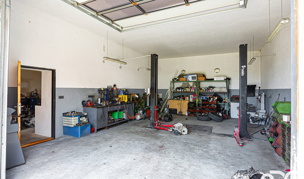 Prodej domu 230 m² s pozemkem 1 091 m², Červené Pečky – náhled fotky 12