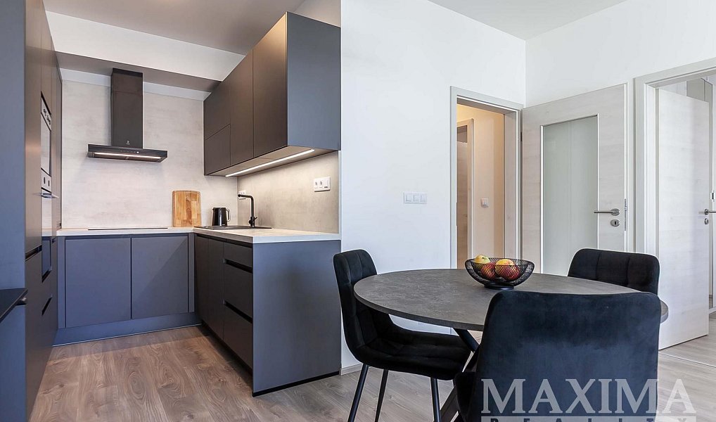 Pronájem bytu 2+kk 50 m², Kladno – náhled fotky 6