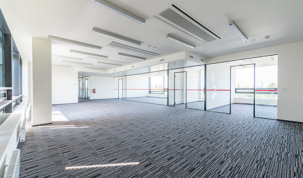 Pronájem kanceláře 416 m², Praha – náhled fotky 7
