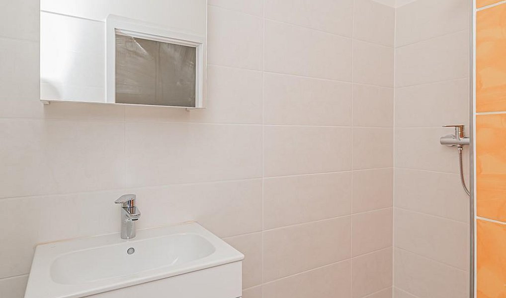 Pronájem bytu 2+kk 46 m², Hradec Králové – náhled fotky 8
