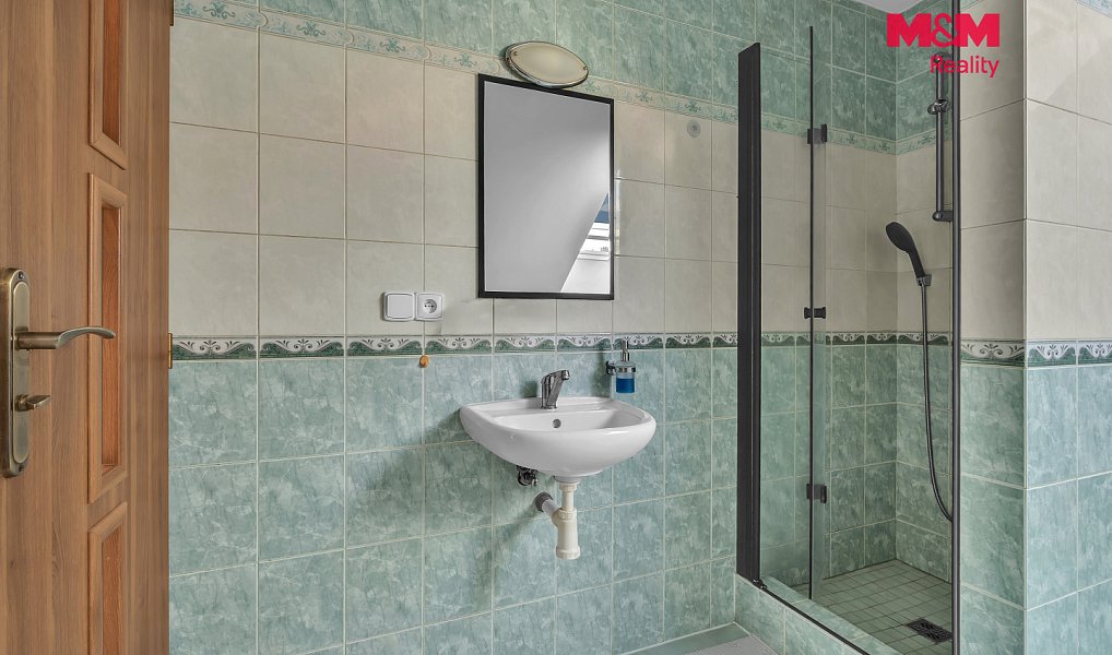 Prodej domu 150 m² s pozemkem 488 m², Holice – náhled fotky 11