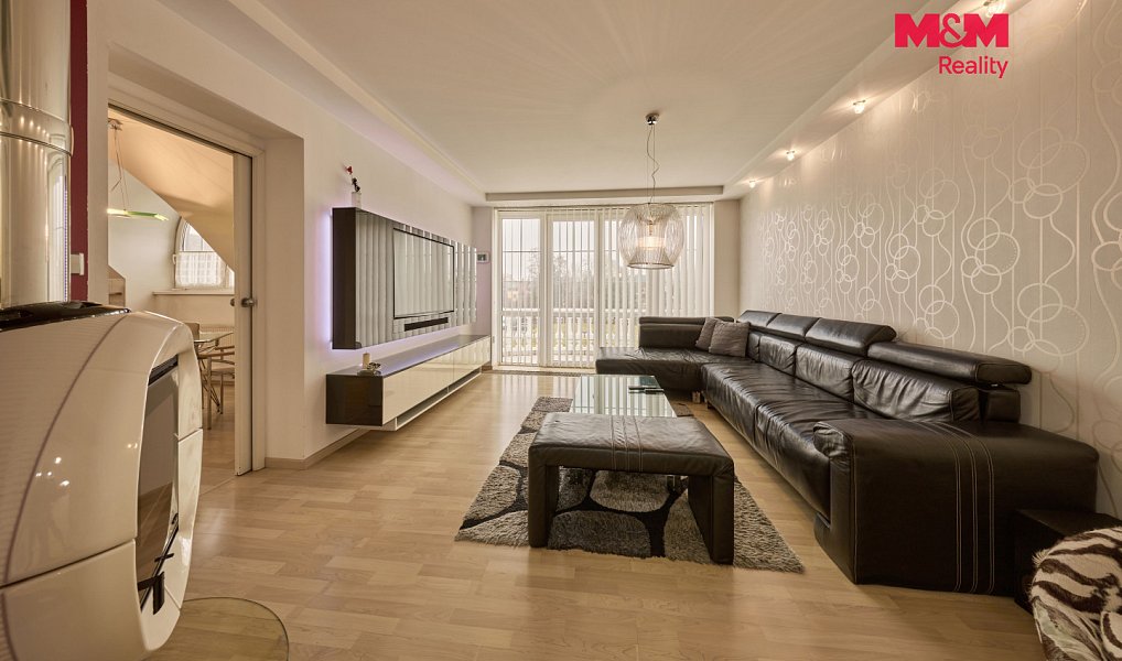 Pronájem domu 185 m² s pozemkem 1 755 m², Trutnov – náhled fotky 12