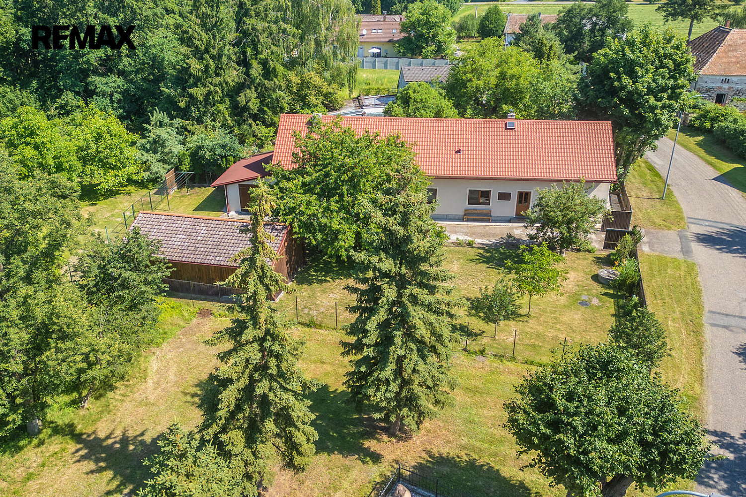 Prodej domu 96 m² s pozemkem 730 m² – fotografie 2