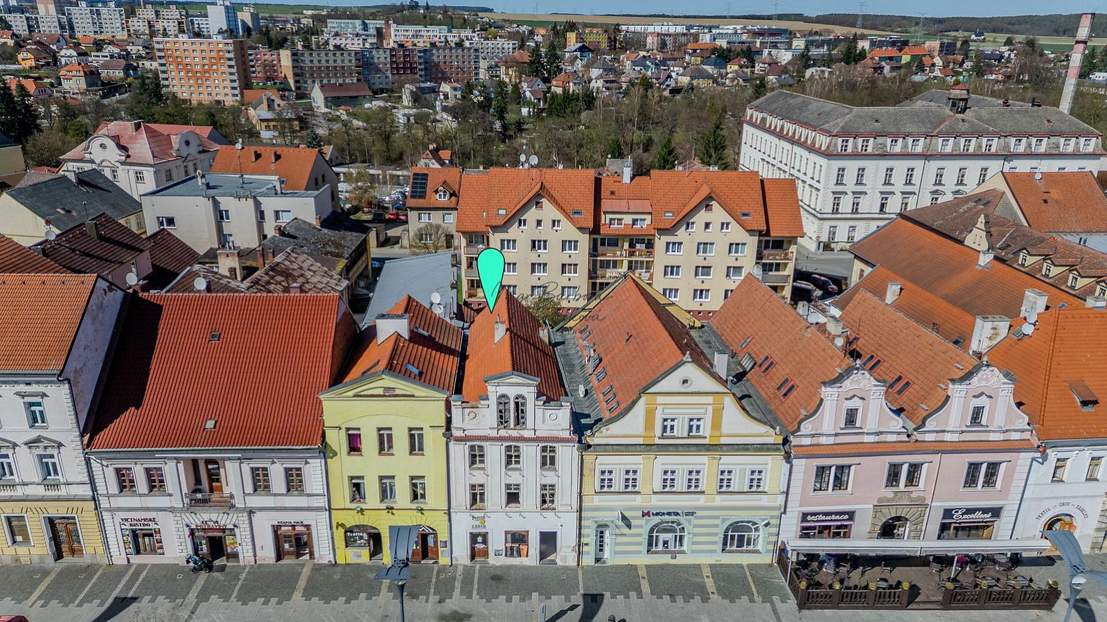 Prodej domu 352 m² s pozemkem 315 m² – fotografie 2