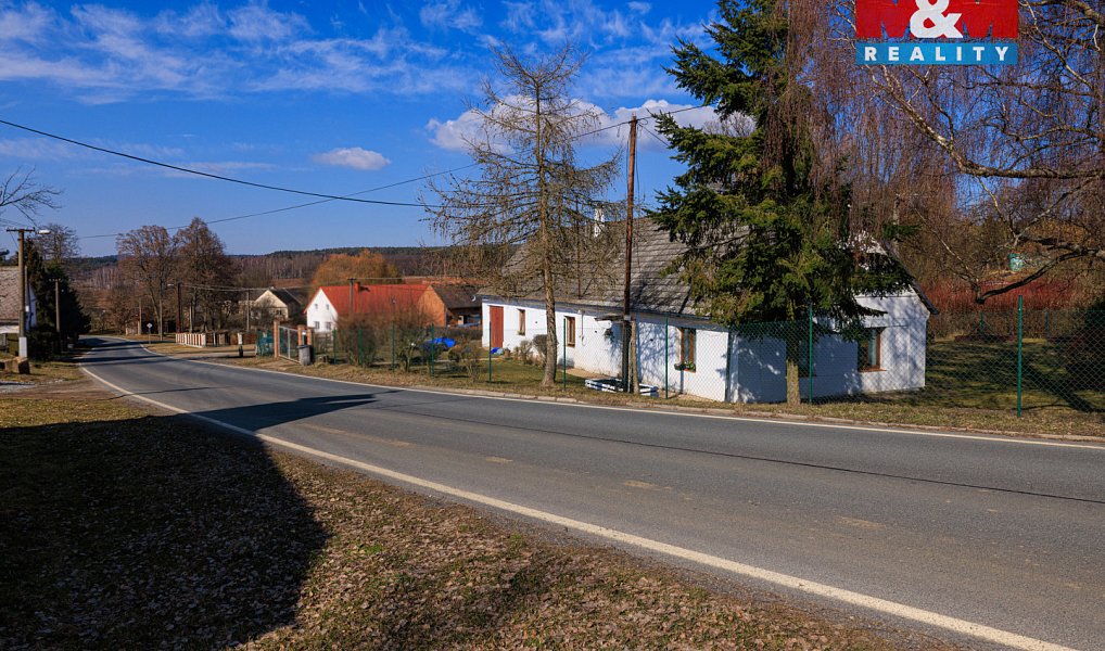 Prodej domu 130 m² s pozemkem 1 000 m², Zahrádka – náhled fotky 9