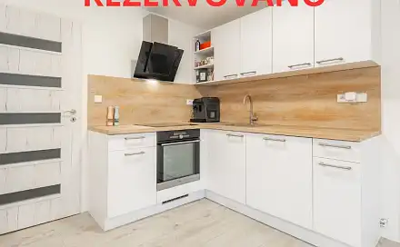 Prodej bytu 4+kk 72 m², Tuhaň, okres Mělník