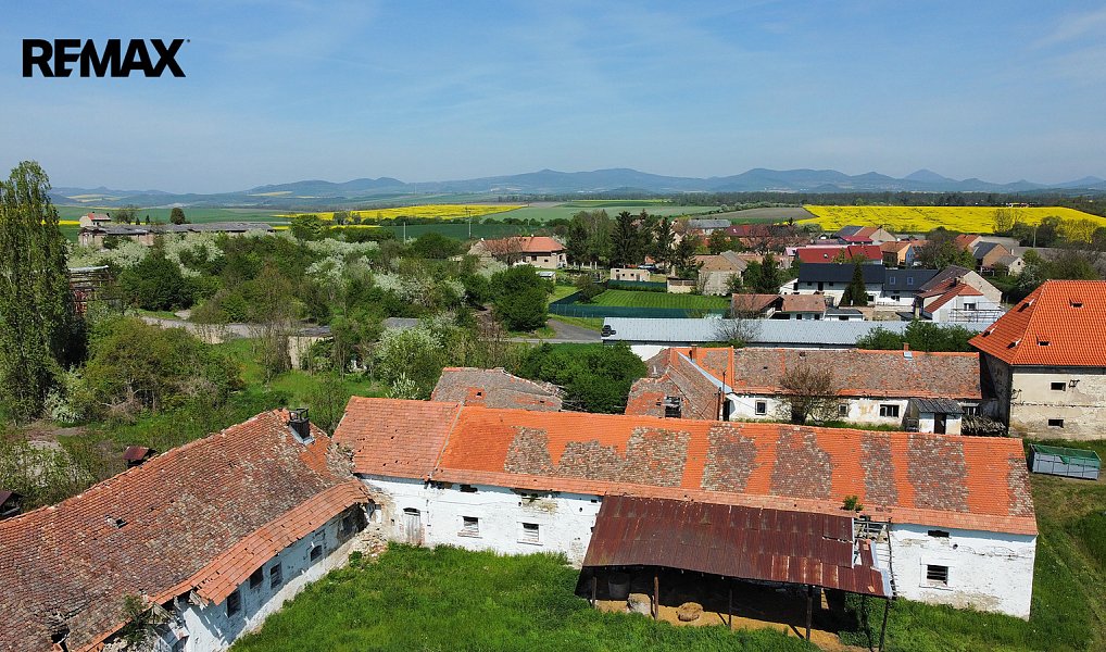 Prodej zemědělského objektu 2 500 m², Počedělice – náhled fotky 16