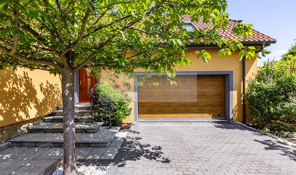 Prodej domu 302 m² s pozemkem 939 m², Mladá Boleslav – náhled fotky 4