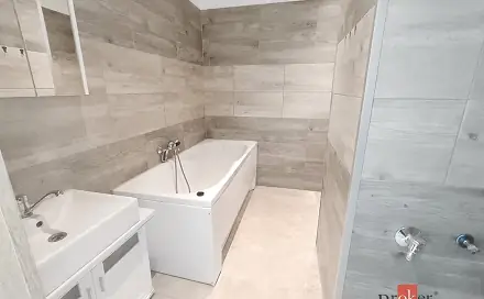 Prodej bytu 3+1 79 m², Kamenná, Chomutov