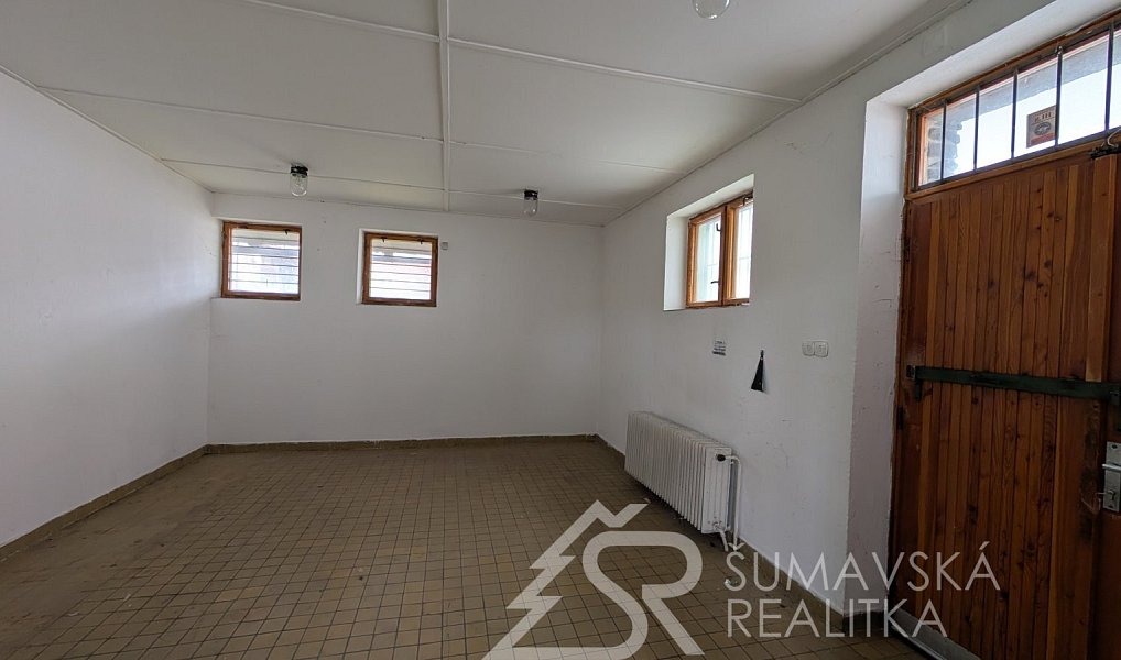 Prodej obchodních prostor 330 m², Žihobce – náhled fotky 15