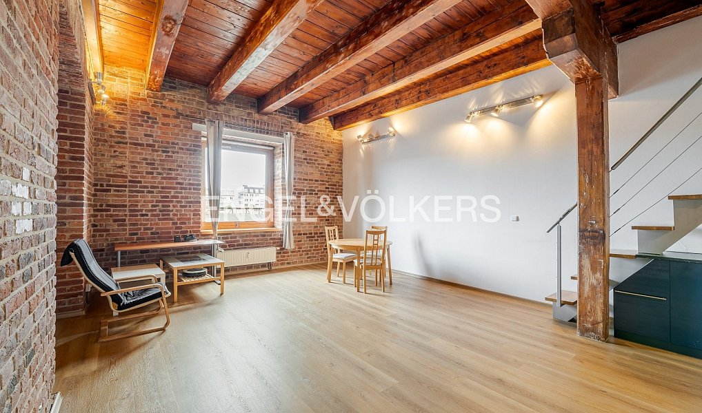 Pronájem bytu 1+kk 44 m², Praha – náhled fotky 2
