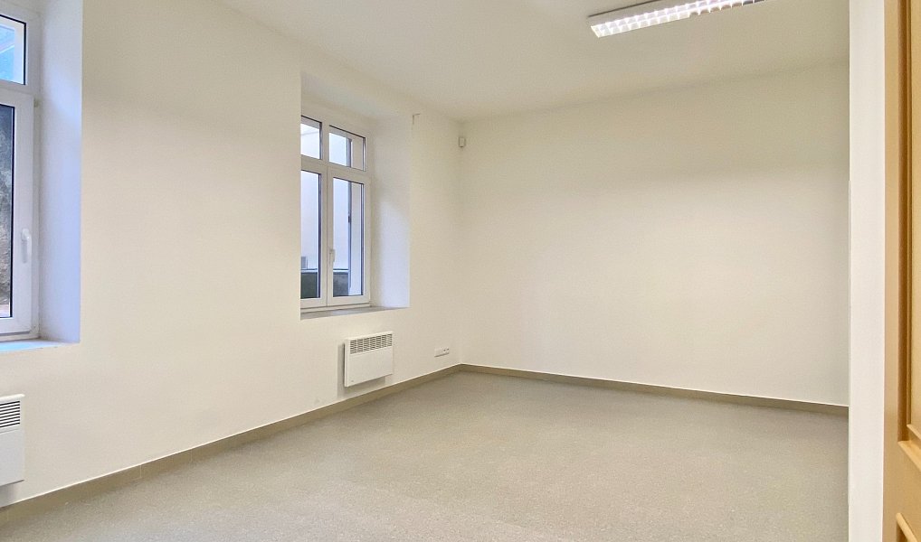 Pronájem bytu 1+kk 32 m², Praha – náhled fotky 9