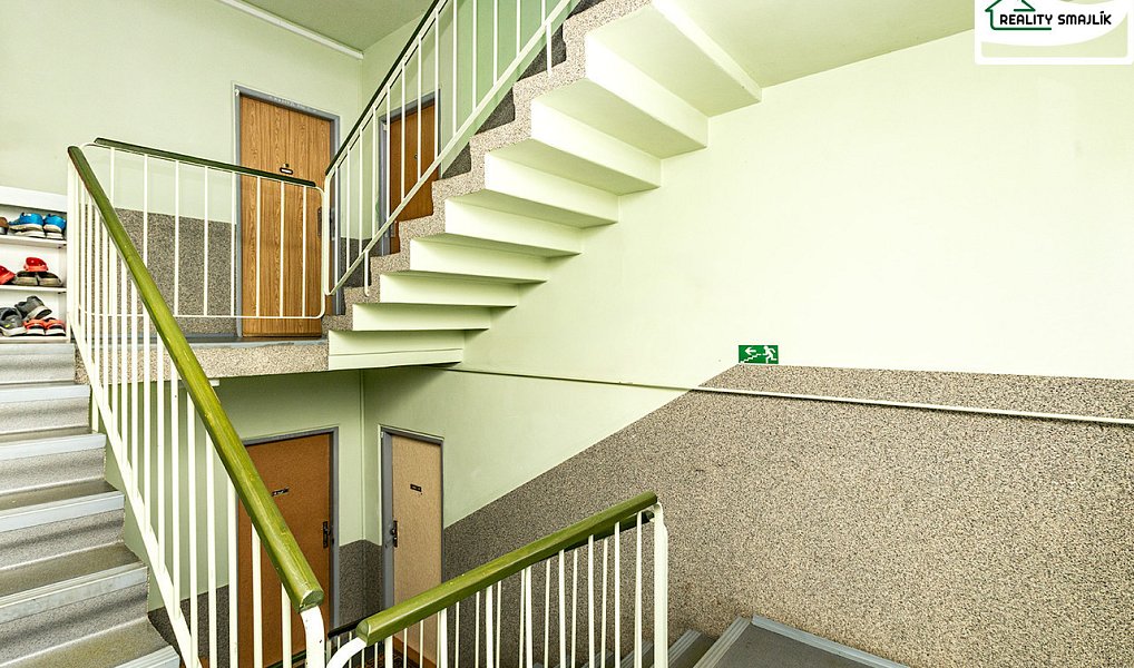 Pronájem bytu 2+1 54 m², Cheb – náhled fotky 12