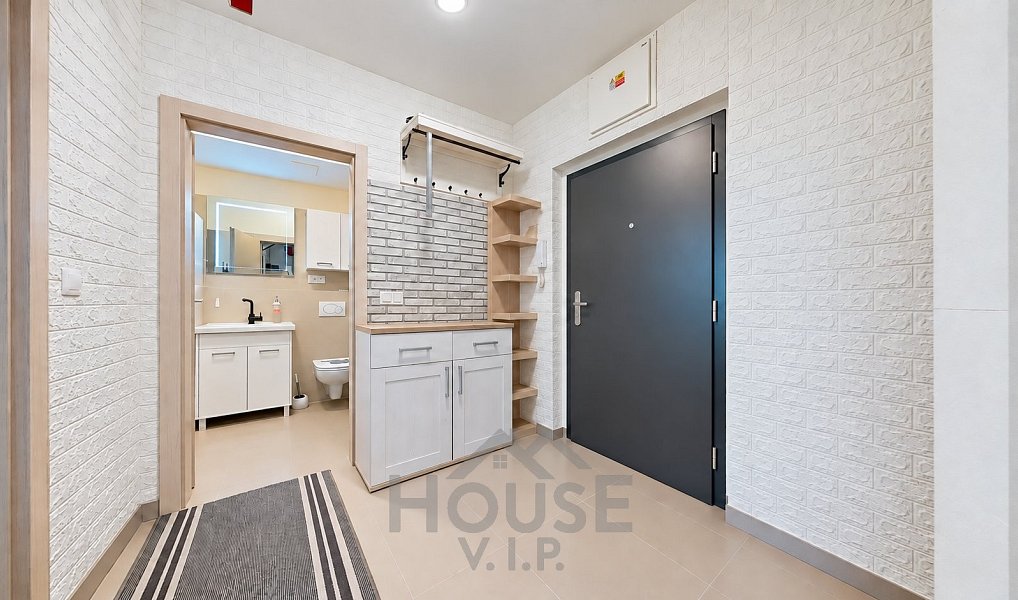 Prodej bytu 2+kk 42 m², Praha – náhled fotky 9