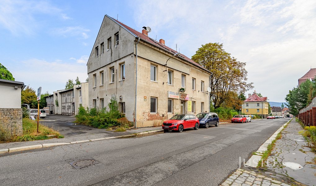 Prodej obchodních prostor 142 m², Liberec – fotka 1 z 18