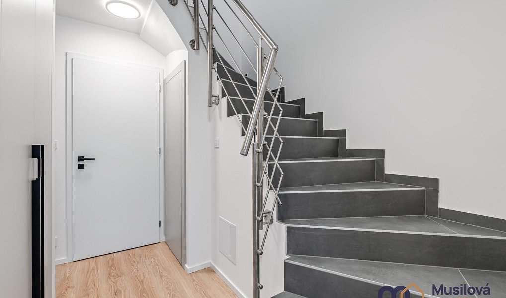 Prodej domu 92 m² s pozemkem 186 m², Újezdeček – náhled fotky 12