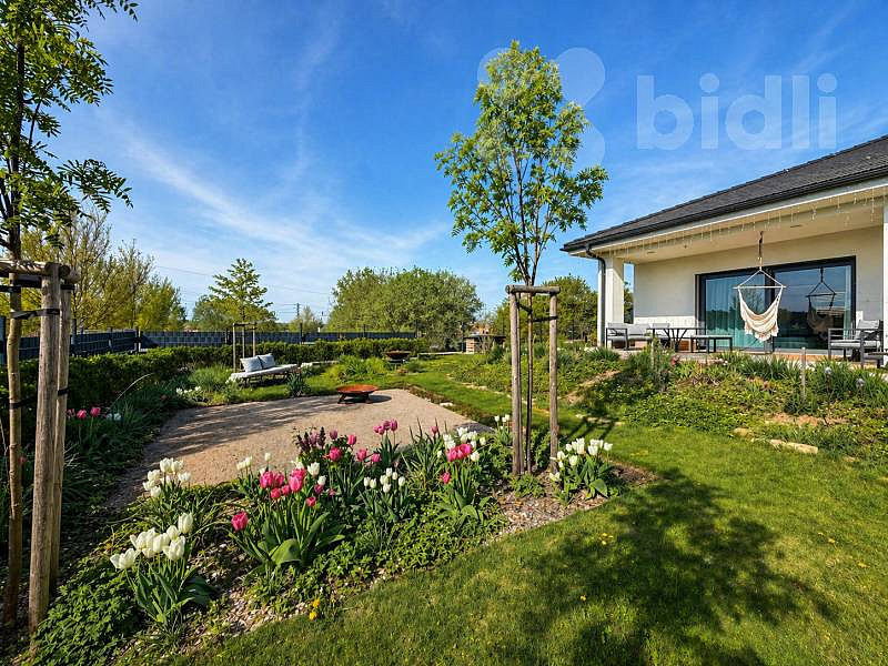 Prodej domu 173 m² s pozemkem 909 m² — photo 3