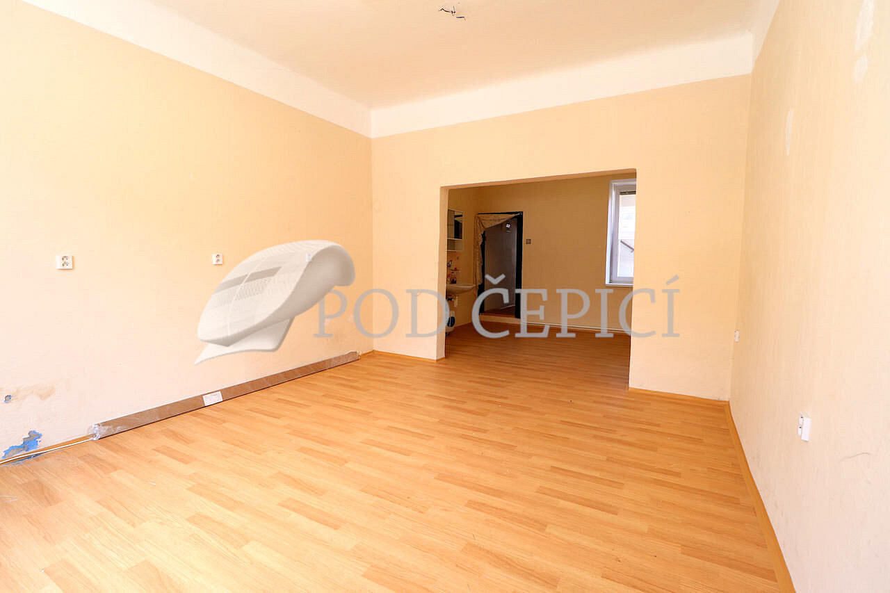 Pronájem kanceláře 73 m² – fotografie 2