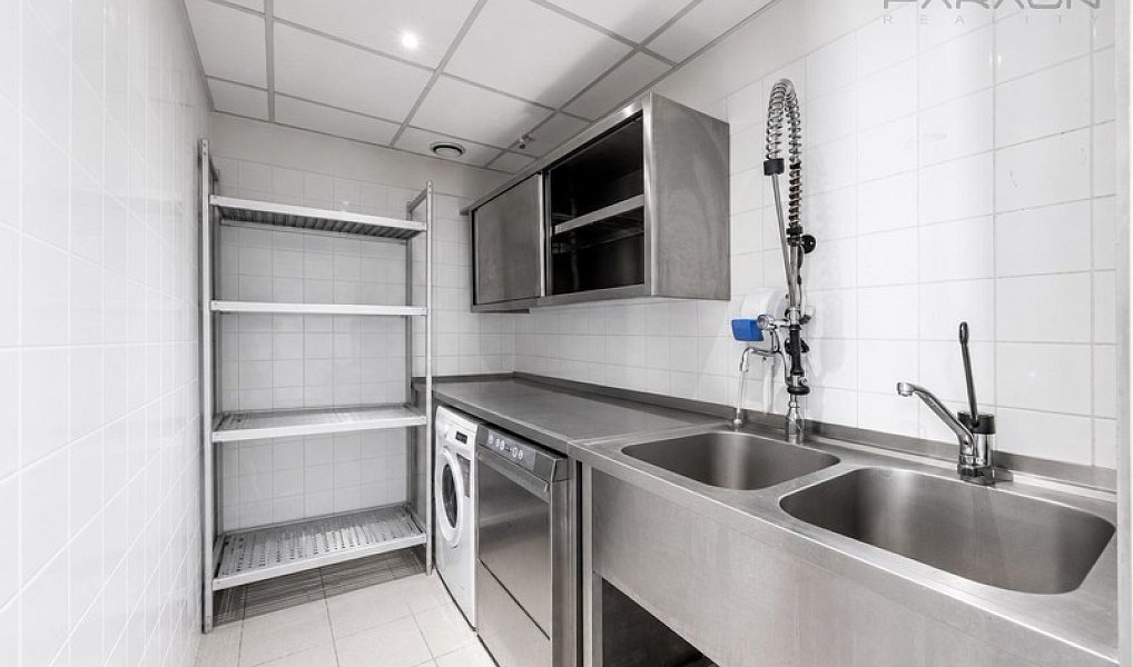 Prodej obchodních prostor 303 m², Praha – náhled fotky 21
