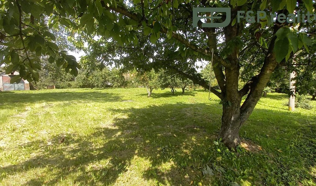 Prodej stavebního pozemku 1 063 m², Maleč – náhled fotky 2