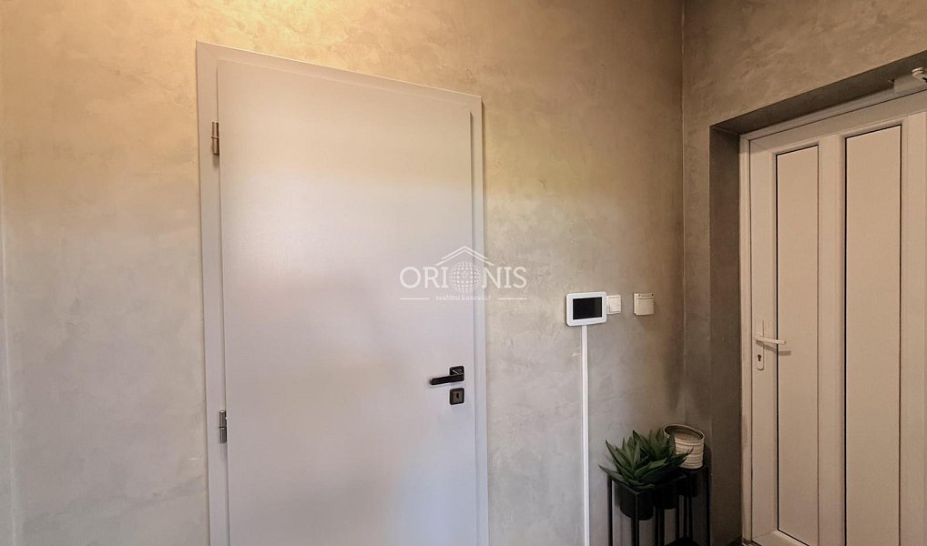 Prodej komerčního objektu (jiného typu) 70 m², Chomutov – náhled fotky 24