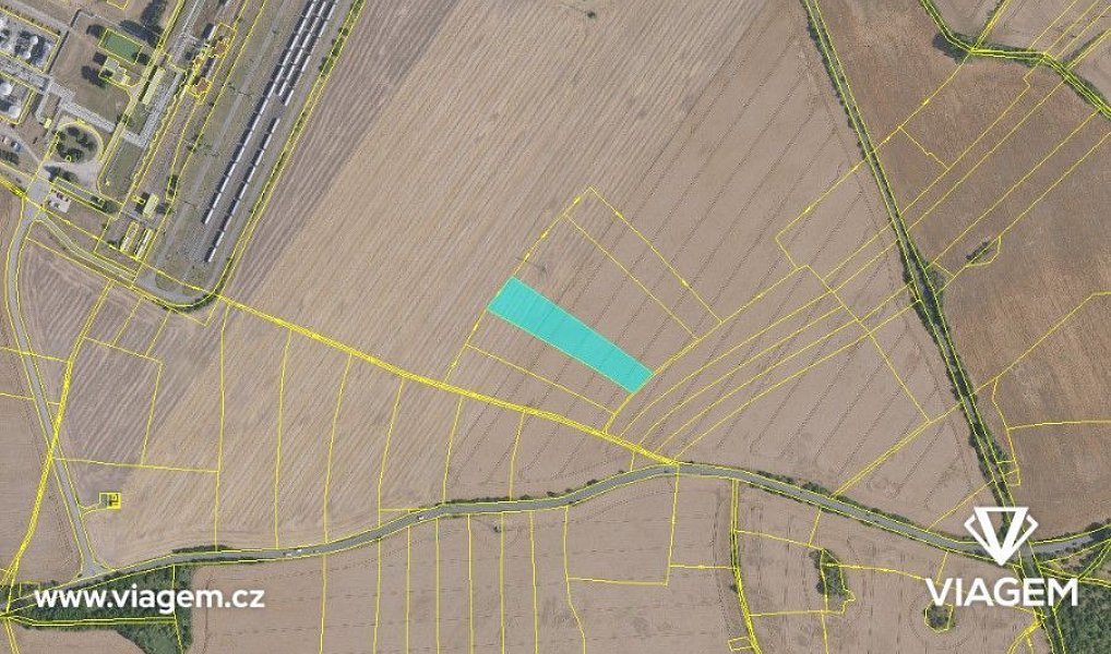 Prodej pole 1 497 m², Kozomín – náhled fotky 3