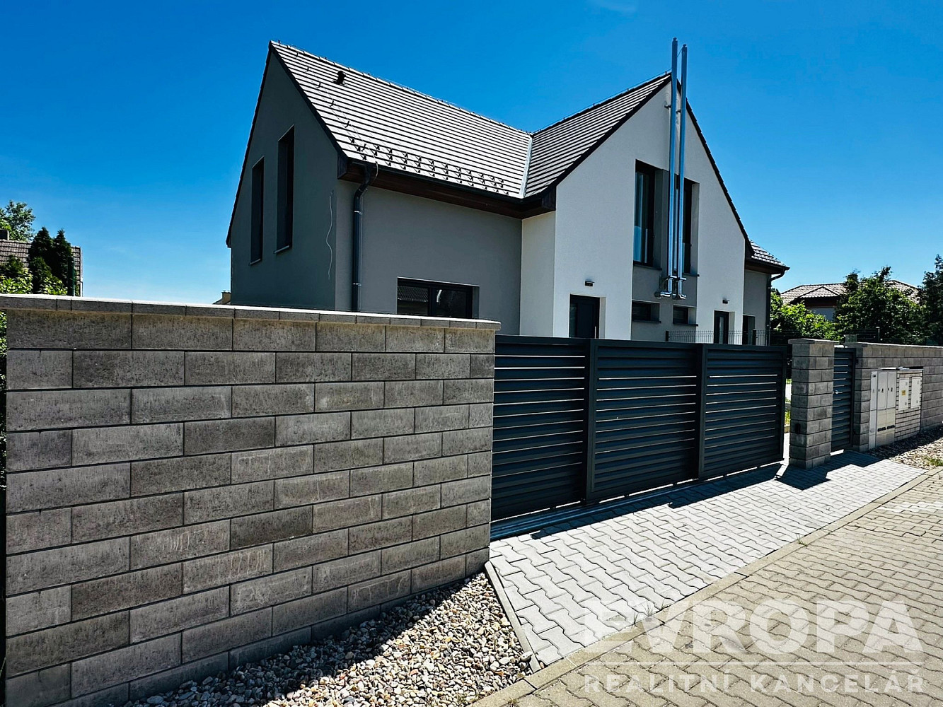 Prodej domu 129 m² s pozemkem 569 m² – fotografie 3