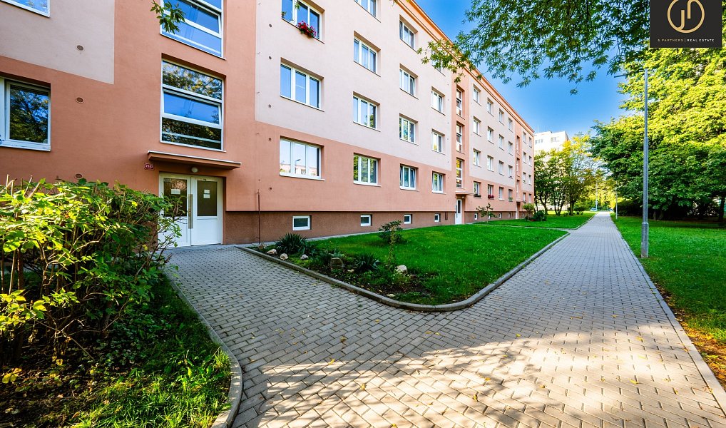 Prodej bytu 3+1 76 m², Kladno – náhled fotky 3