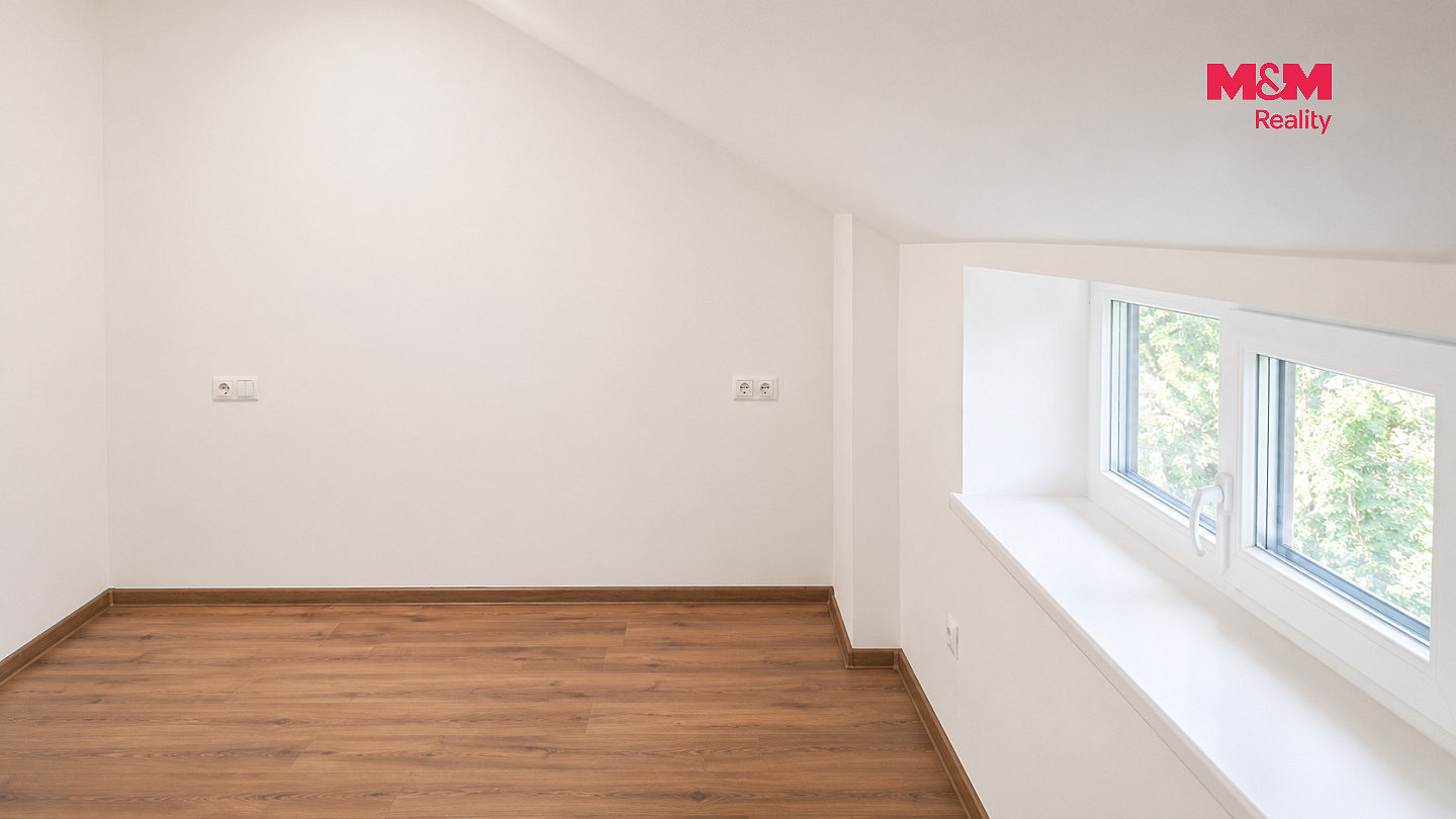 Pronájem bytu 3+kk 78 m² — photo 5