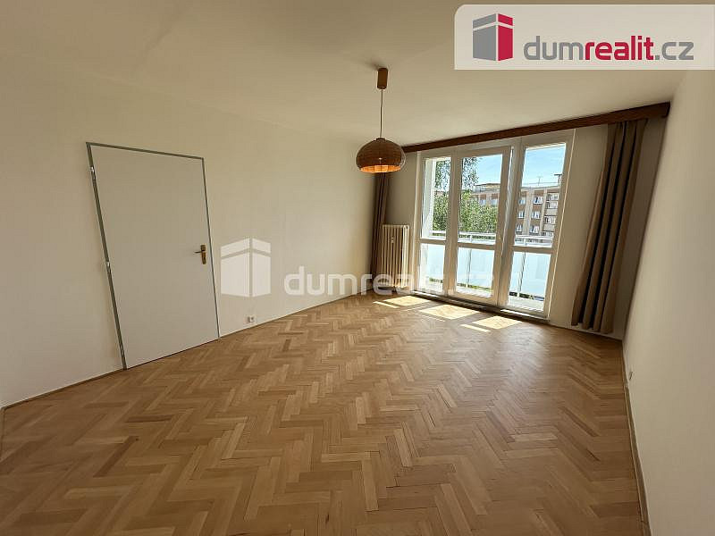 Pronájem bytu 1+1 40 m² — photo 4