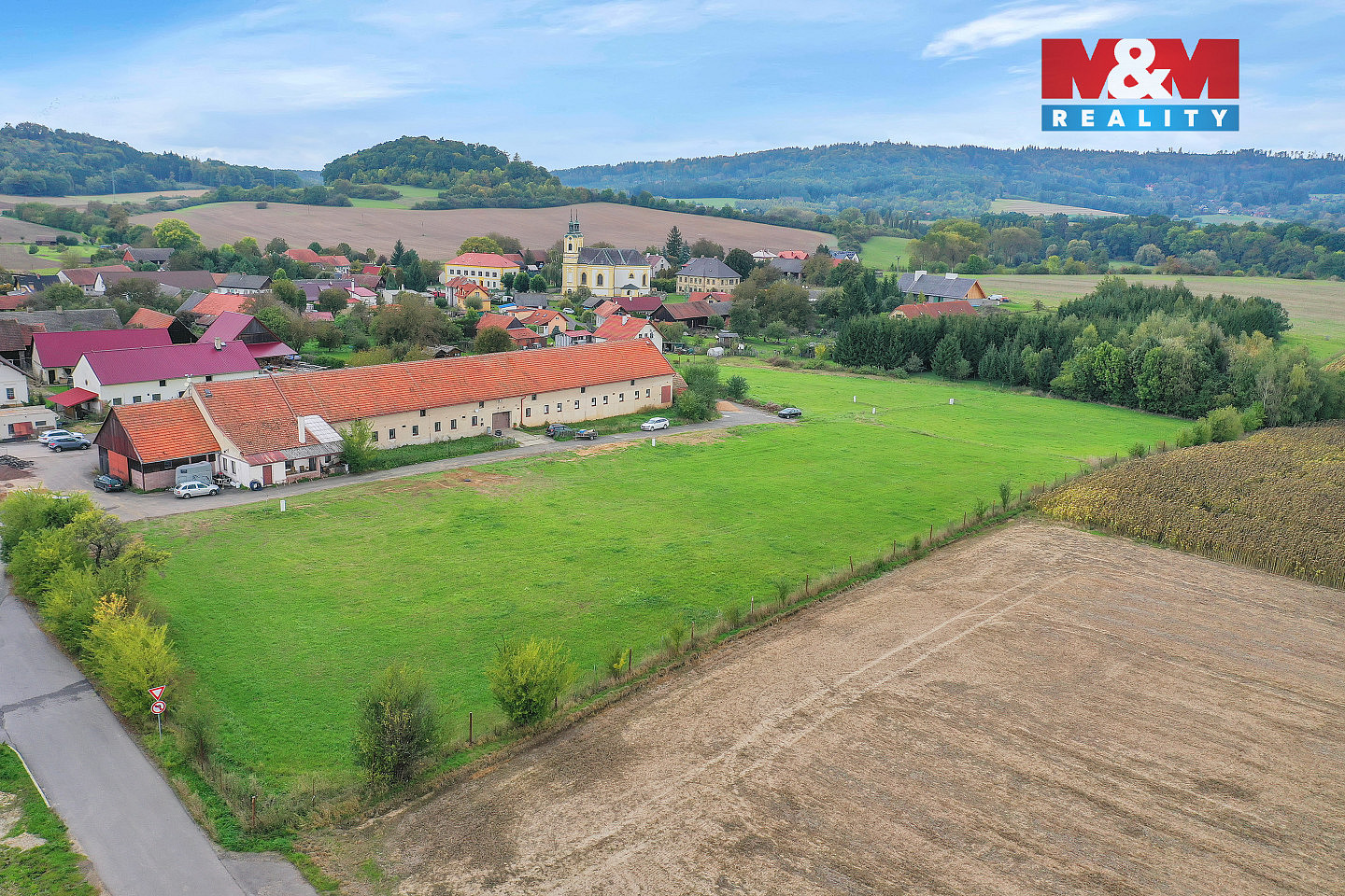 Prodej stavebního pozemku 1 203 m² — photo 4