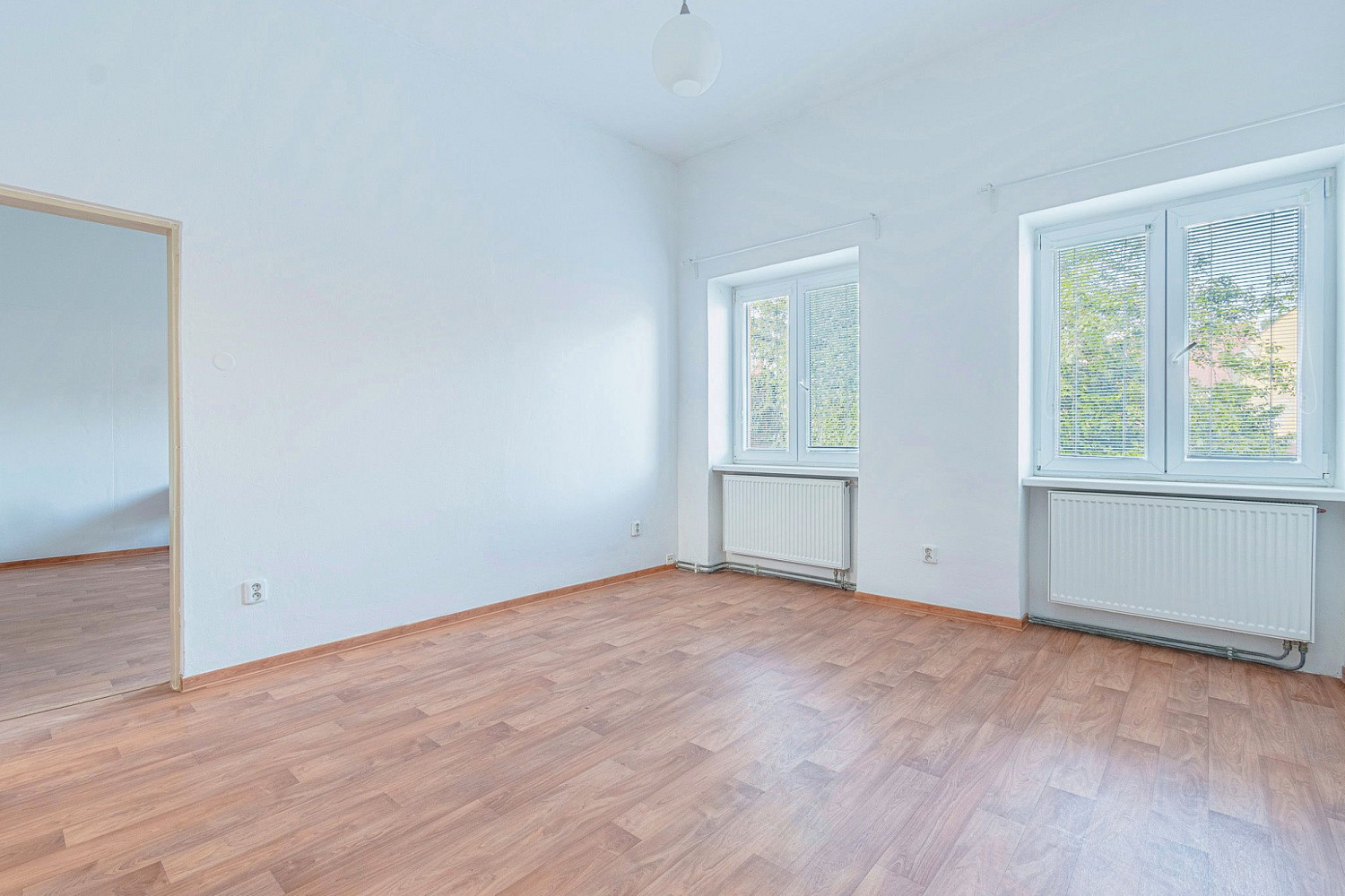 Pronájem bytu 2+1 48 m² – pohled 6