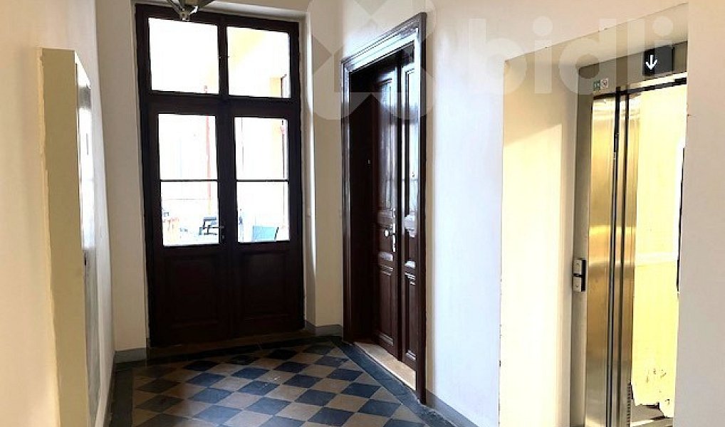 Pronájem bytu 2+kk 95 m², Praha – náhled fotky 16