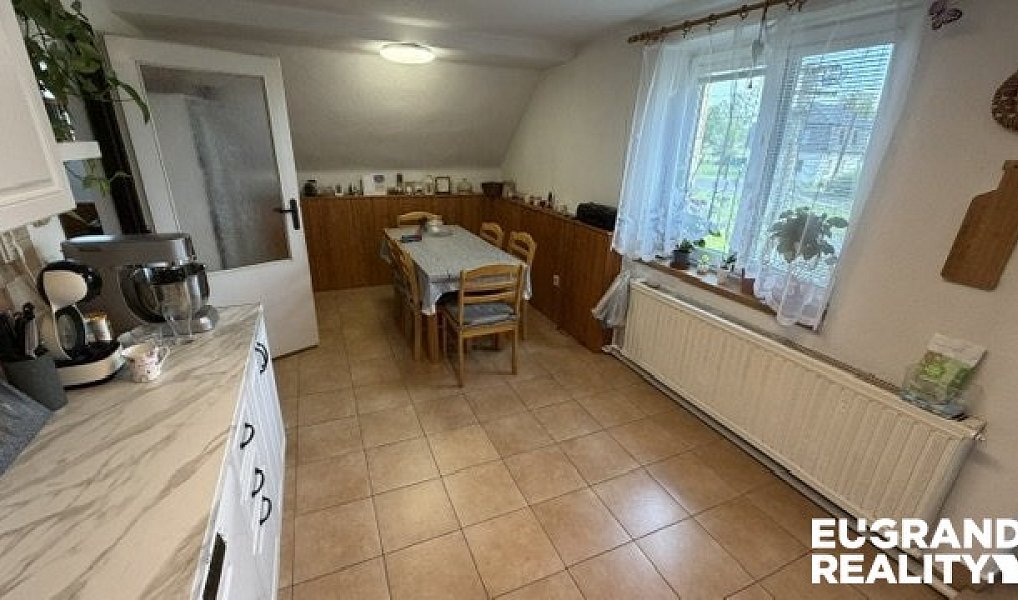 Prodej domu 320 m² s pozemkem 2 286 m², Staré Křečany – náhled fotky 16
