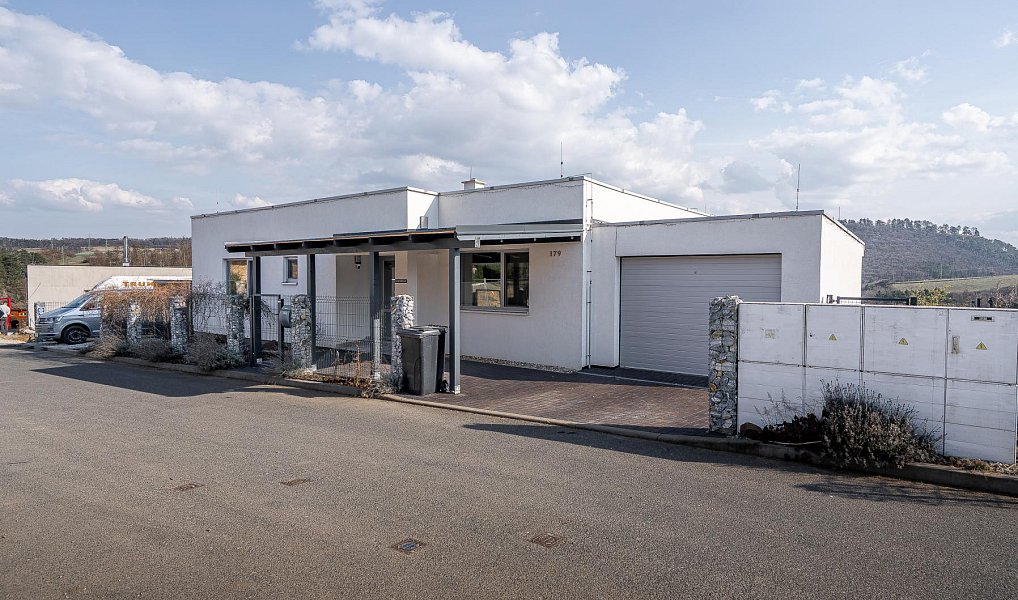 Prodej domu 140 m² s pozemkem 663 m², Králův Dvůr – náhled fotky 34