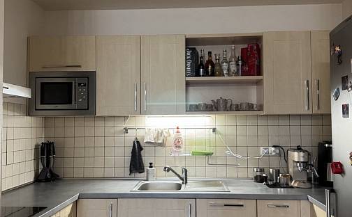 Pronájem bytu 2+kk 50 m², Jateční, Karlovy Vary