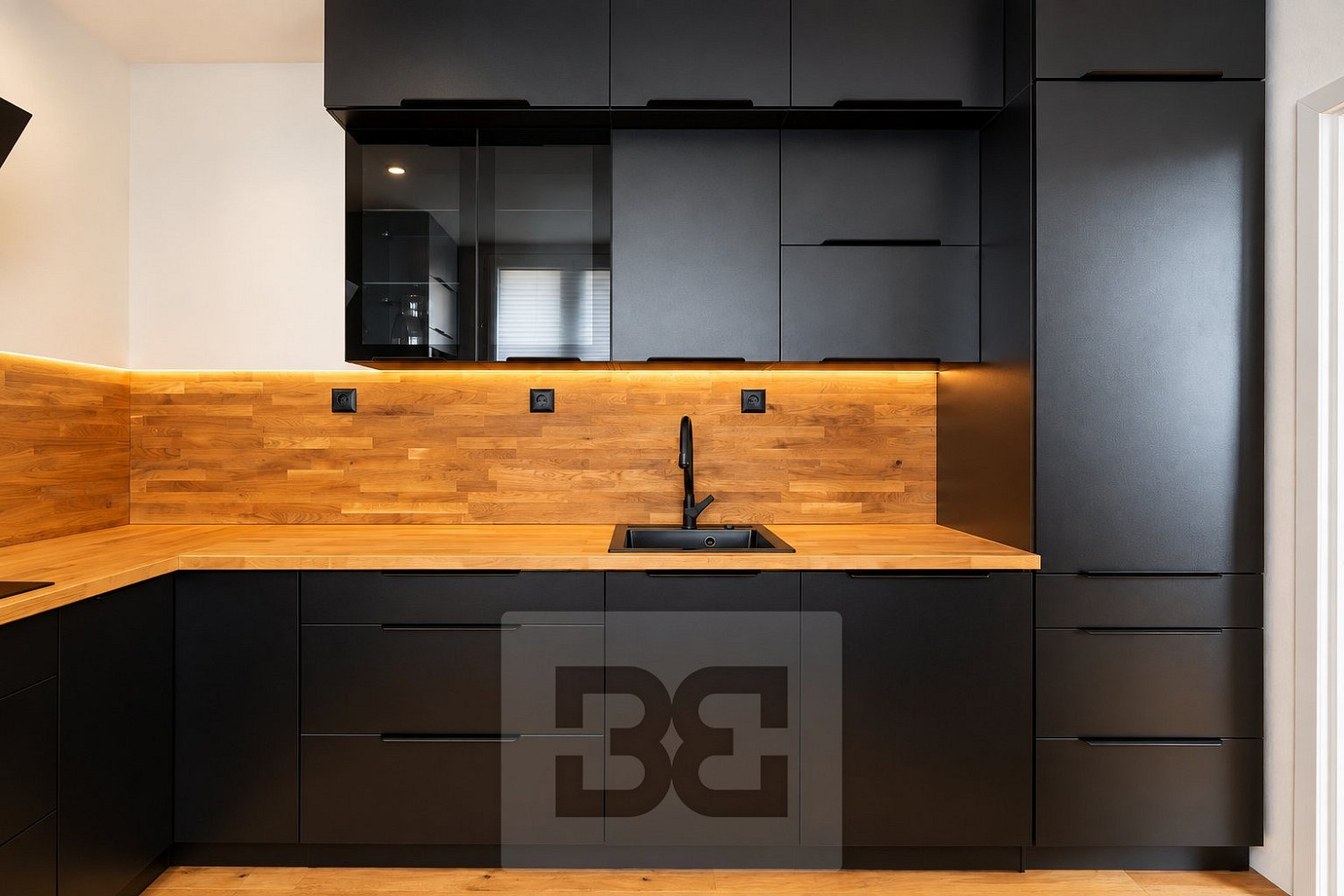 Pronájem bytu 3+1 80 m² – fotografie 2