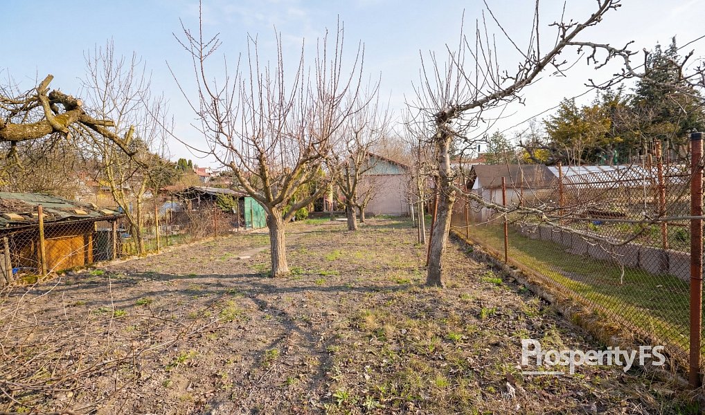 Prodej chaty/chalupy 16 m² s pozemkem 356 m², Kladno – náhled fotky 13