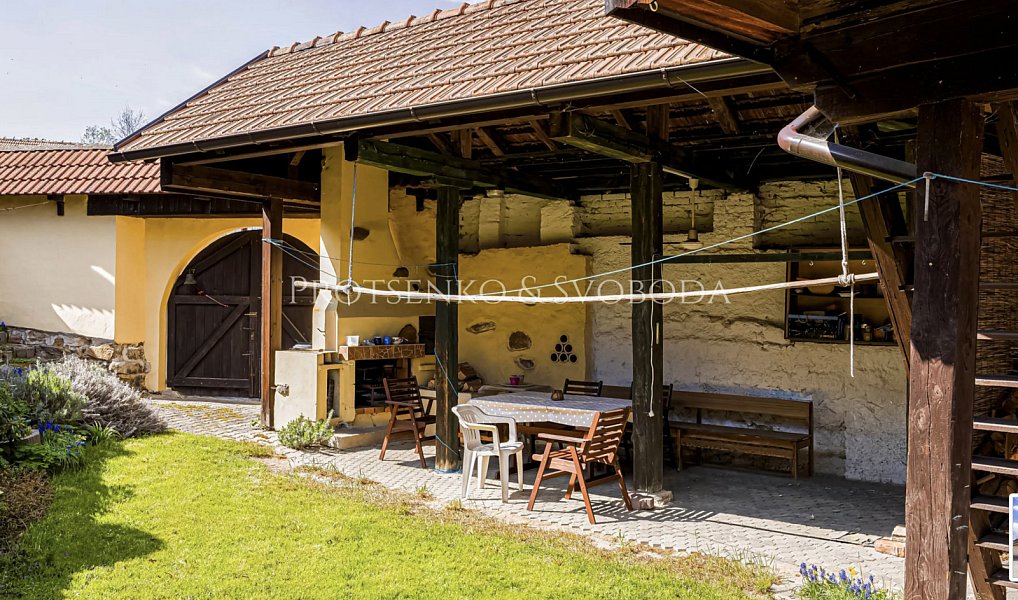 Prodej domu 730 m² s pozemkem 1 260 m², Rohozná – náhled fotky 24