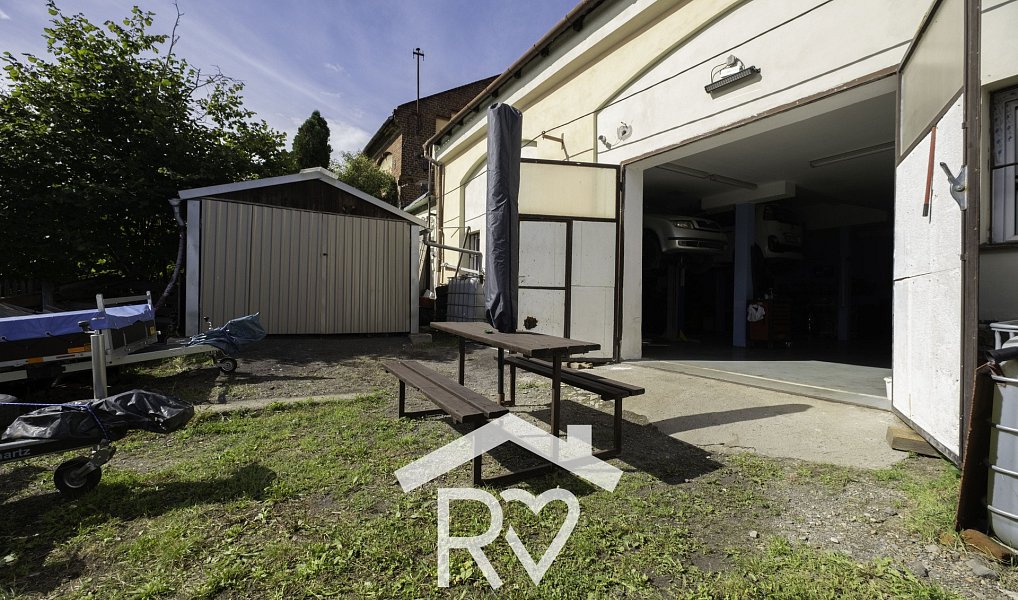 Prodej domu 482 m² s pozemkem 531 m², Opava – náhled fotky 12