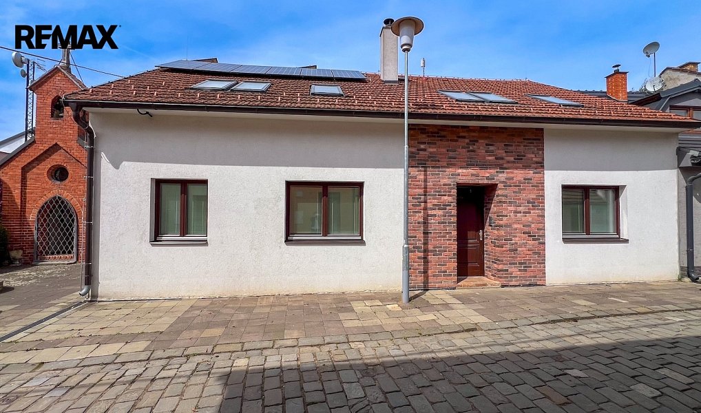 Prodej domu 220 m² s pozemkem 513 m², Brno – náhled fotky 2