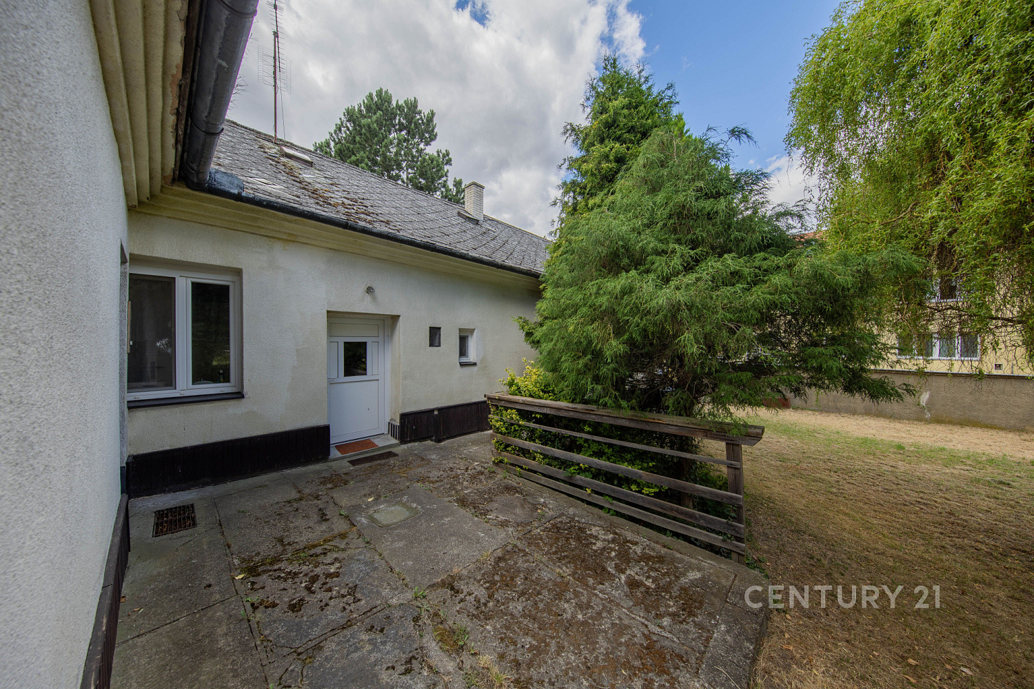 Prodej domu 220 m² s pozemkem 3 302 m² – fotografie 3