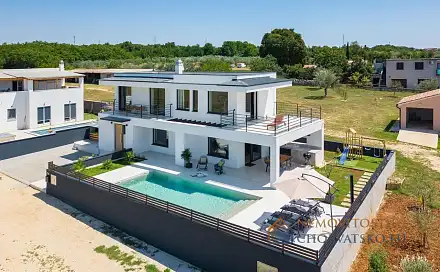 Prodej domu 133 m² s pozemkem 133 m², Galižana, Chorvatsko