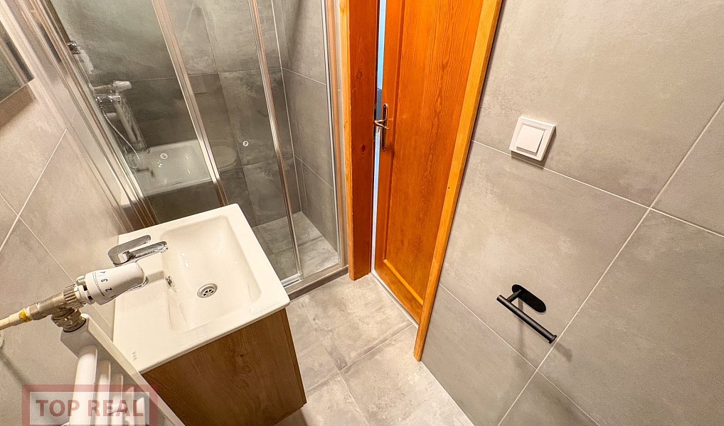 Pronájem bytu 1+kk 15 m², Kroměříž – náhled fotky 8