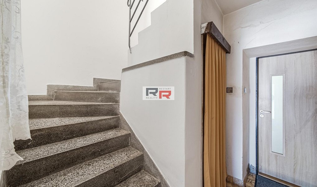 Prodej domu 289 m² s pozemkem 427 m², Olomouc – náhled fotky 38
