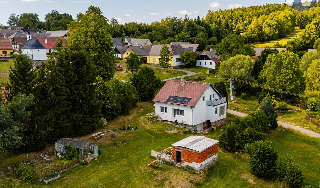 Prodej domu 139 m² s pozemkem 2 312 m², Nebahovy – náhled fotky 8
