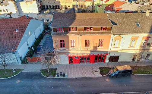 Prodej domu 340 m² s pozemkem 238 m², Zelenkova, Duchcov, okres Teplice