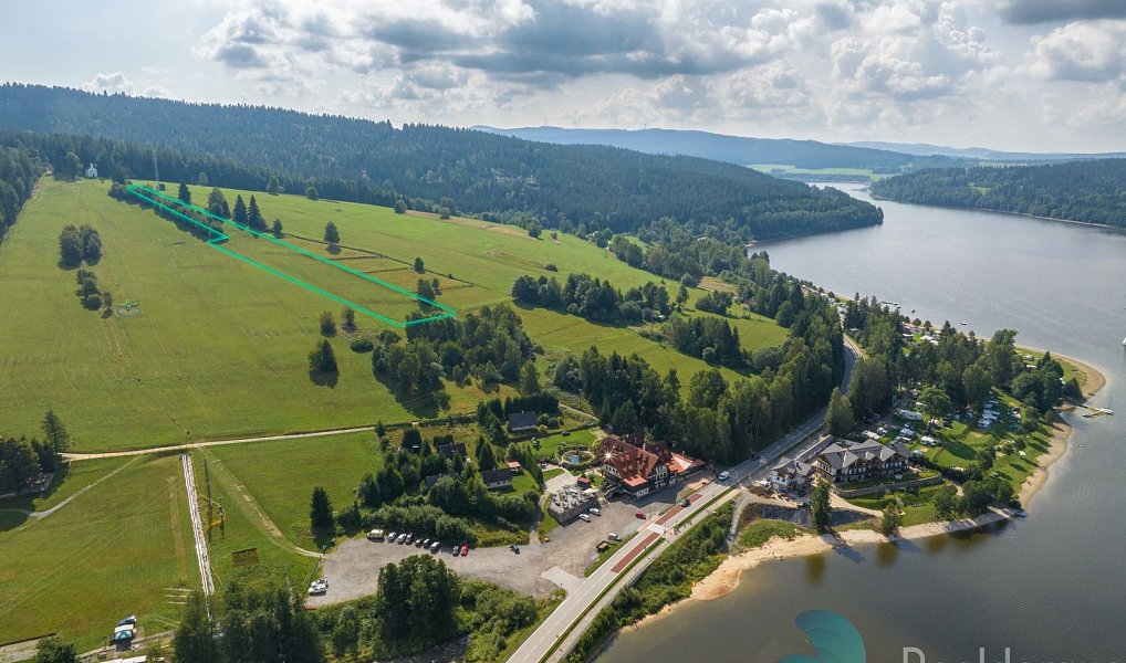 Prodej komerčního pozemku 10 831 m², Frymburk – náhled fotky 2