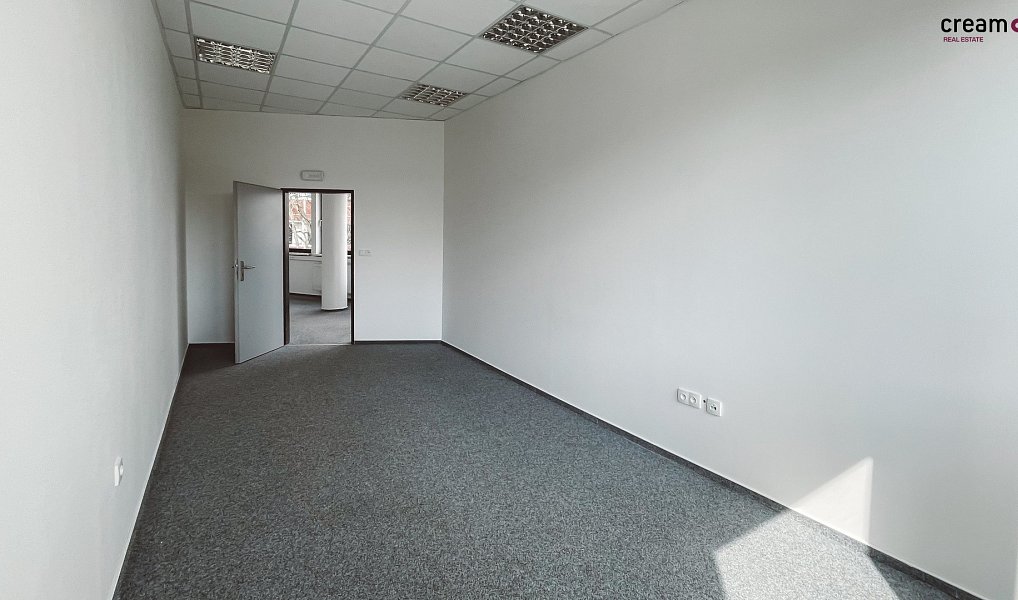 Pronájem kanceláře 72 m², Most – náhled fotky 12